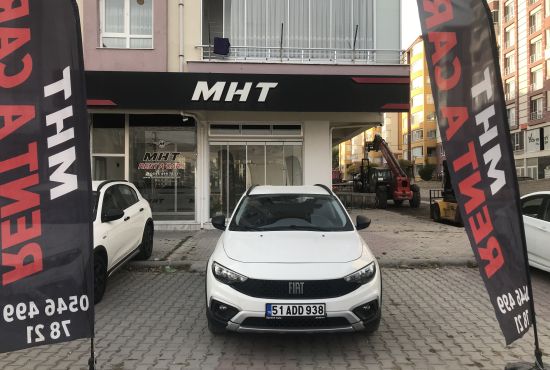 Fiat Egea Cross Benzin Manuel SUV